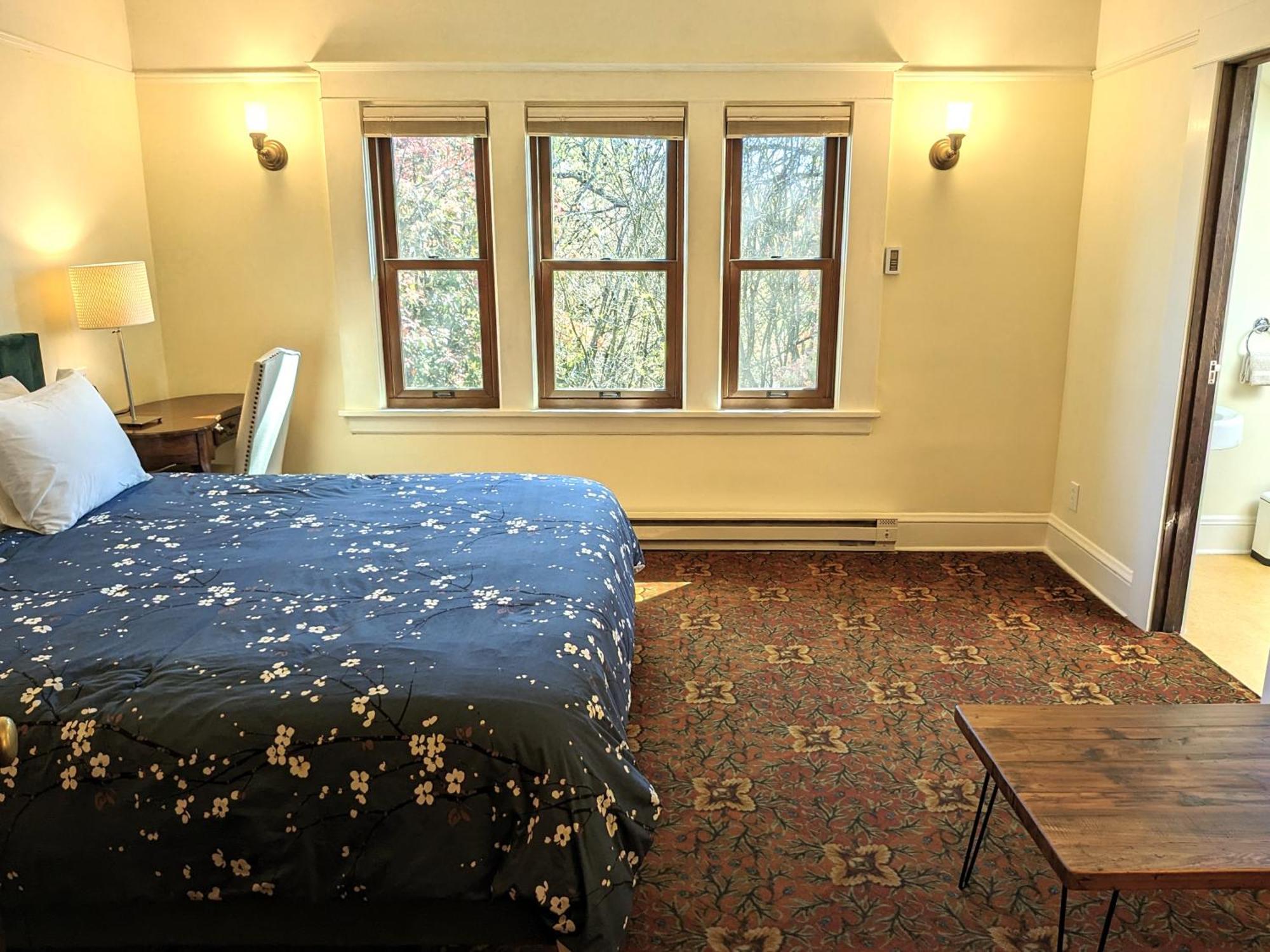 Bluebird Guesthouse Портленд Екстер'єр фото